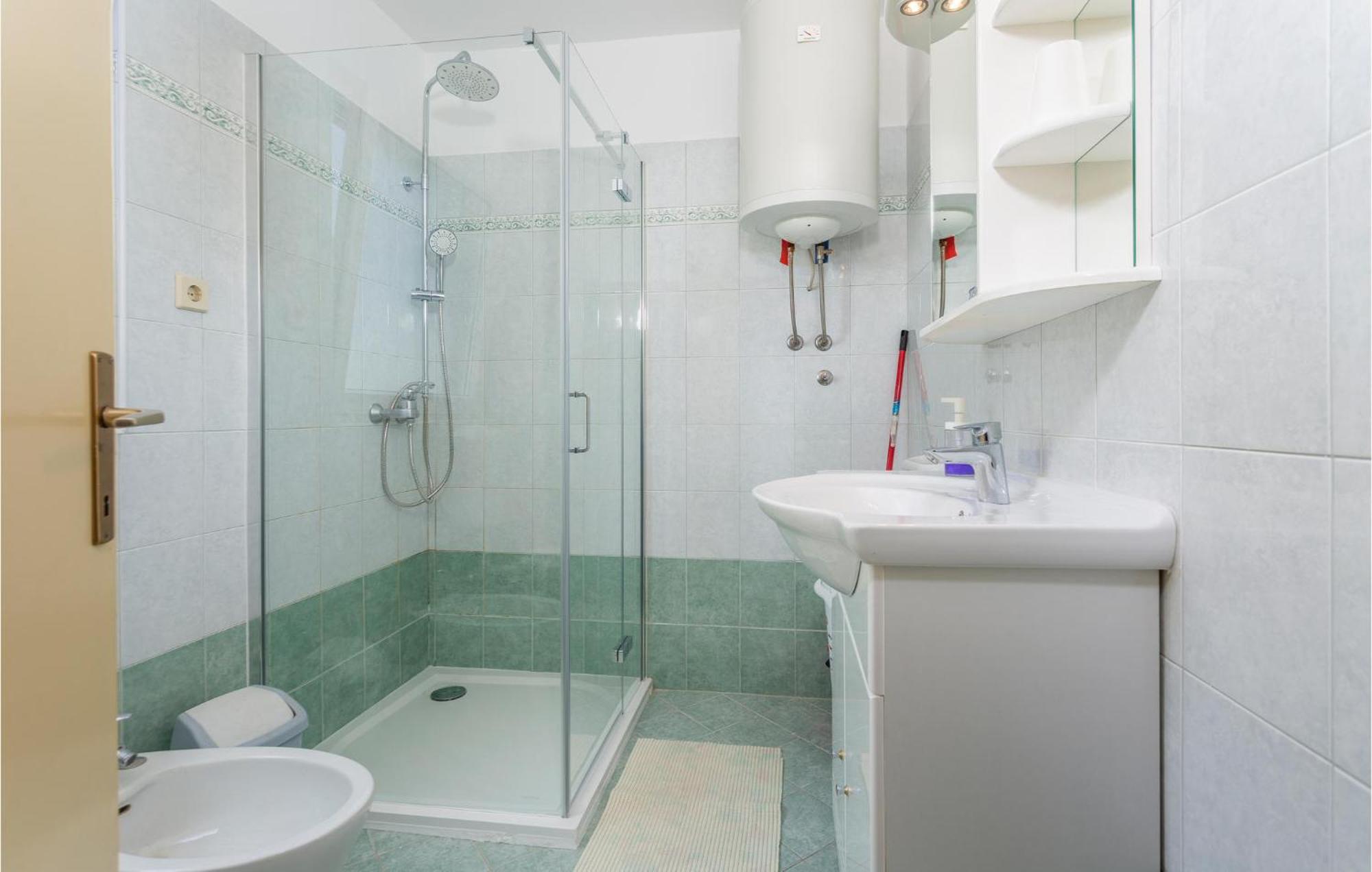 Lovely Apartment In Krk With Kitchen Brzac Exterior foto